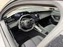 Peugeot 408 1.2 Hybrid 145PK e-DCS6 Allure | Navigatie | Parkeercamera | Cruise control adaptief | Climate control | Apple Carplay/Android Auto |