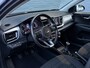 Kia Stonic 1.0 T-GDi 120pk DynamicLine | All Season Banden | Navigatie | Parkeer Sensoren | Achteruitrij Camera | Apple Carplay & Android Auto