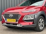 Hyundai Kona GDI 141pk HEV 2WD Aut. Fashion I HUD I Krell I Adaptieve Cruise I Camera I Navigatie I Dode Hoek I Climate Control I