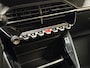 Peugeot 2008 1.2 PureTech Sport (APPLE CARPLAY, NAVIGATIE, LANE ASSIST, SPORTSTOELEN, PARKEERSENSOREN, CRUISE, NIEUWSTAAT)