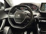 Peugeot 2008 1.2 PureTech Sport (APPLE CARPLAY, NAVIGATIE, LANE ASSIST, SPORTSTOELEN, PARKEERSENSOREN, CRUISE, NIEUWSTAAT)