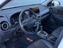 Hyundai Kona GDI 141pk HEV 2WD Aut. Premium | Navigatie | Adaptive Cruise Control | Stoelventilatie | Stoel & Stuurverwarming | Krell Premium Speakers