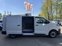 Toyota PROACE Electric Worker Long 10th Anniversary 75 kWh NIEUW DIRECT LEVERBAAR! STOEL/STUURVERW CAMERA PARK-SENSOREN BLIND SPOT APPLE/ANDROID