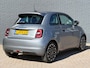 Fiat 500e 42 kWh Icon | 1e Eigenaar | Skydome dak | 17 Inch | LED | Stoelverwarming | Camera | Sensoren Voor + Achter | Adaptive Cruise Control |