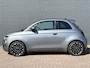 Fiat 500e 42 kWh Icon | 1e Eigenaar | Skydome dak | 17 Inch | LED | Stoelverwarming | Camera | Sensoren Voor + Achter | Adaptive Cruise Control |