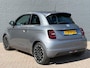 Fiat 500e 42 kWh Icon | 1e Eigenaar | Skydome dak | 17 Inch | LED | Stoelverwarming | Camera | Sensoren Voor + Achter | Adaptive Cruise Control |