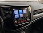 Mitsubishi Outlander 2.4 PHEV Deluxe 225Pk Automaat (NAVIGATIE, CAMERA, STOELVERWARMING, GETINT GLAS, SPORTSTOELEN, CRUISE, NIEUWE APK, NIEUWSTAAT)