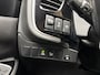 Mitsubishi Outlander 2.4 PHEV Deluxe 225Pk Automaat (NAVIGATIE, CAMERA, STOELVERWARMING, GETINT GLAS, SPORTSTOELEN, CRUISE, NIEUWE APK, NIEUWSTAAT)