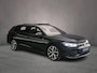 Volkswagen Passat Variant R-Line Edition 1.5 TSI eHybrid 272pk DSG Automaat Trekhaak, Harman Kardon audio, Panoramadak, Adaptive cruise control, 360 camera, Achteruitrijcamera