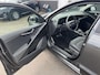 Kia Niro Hybrid 1.6 GDi DynamicPlusLine edition Lederen bekleding, Elektrisch verstelbare bestuurdersstoel, 18" LMV, Stoel- & Stuurwiel verwarmd, Elektrische achterklep, Privacy glass,