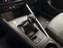 Volkswagen Golf 1.5 TSI Sport (4 CILINDER, APPLE CARPLAY, GROOT NAVI, STUUR/STOELVERWARMING, KEYLESS, GETINT GLAS, PARKEERSENSOREN, NIEUWE APK, NIEUWSTAAT)
