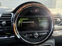 MINI Clubman Mini 2.0 Cooper SD Chili Serious Business | Camera | Head-Up | DAB | Harmon Kardon | Memory Stoelen |