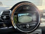MINI Clubman Mini 2.0 Cooper SD Chili Serious Business | Camera | Head-Up | DAB | Harmon Kardon | Memory Stoelen |