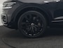 Volkswagen Touareg 3.0 TSi 4MOTION R PHEV 462pk Dealer O.H. | Luchtvering | Trekhaak Af Fabriek | Panodak | Adaptive Cruise | Lederen Sportstoelen Memory & Verwarmd | Camera | 21"L.M | Stuur Verwarmd | Keyless | Apple Carplay | Blis | Plug In Hybrid |
