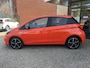 Toyota Yaris 1.5 Hybrid Orange Sport // LED // NAVI // CLIMA // CRUISE // BLUETOOTH //