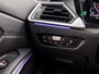BMW 3-Serie 318i Sportline 156Pk Automaat (VIRTUAL COCKPIT, DEALER ONDERHOUDEN, GROOT NAVI, LEDER, ZWART HEMEL, SPORTSTOELEN, GETINT GLAS, SFEERVERLICHTING, PARKEERSENSOREN, NIEUWE APK, NIEUWSTAAT)