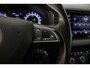 Skoda Karoq Ambition 1.5 TSI 150pk DSG Automaat Trekhaak, Achteruitrijcamera, Cruise control, Stoelverwarming, App connect, Airco, DAB, Radio