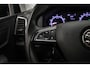 Skoda Karoq Ambition 1.5 TSI 150pk DSG Automaat Trekhaak, Achteruitrijcamera, Cruise control, Stoelverwarming, App connect, Airco, DAB, Radio