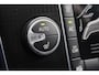 Volvo V40 T3 Polar+ Sport | Lichtmetalen Velgen 17" | Lederenbekleding | Harman/Kardon Audiosysteem | Electronic Climate Controle | Voorstoelen Verwarmend | Cruise Control | Leyless Entry+ Keyless Start | LED koplampen | Navigatiesysteem Full Map + Hard Disk | Panoramadak |