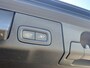 Volvo XC60 2.0 T6 Plug-in Hybrid AWD R-Design | Trekhaak | Panoramadak | Achteruitrijcamera | Keyless Entry | Navigatie | Sportstoelen | Stoelverwarming | Cruise Control Adaptief | Parkeersensoren |