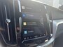 Volvo XC60 2.0 T6 Plug-in Hybrid AWD R-Design | Trekhaak | Panoramadak | Achteruitrijcamera | Keyless Entry | Navigatie | Sportstoelen | Stoelverwarming | Cruise Control Adaptief | Parkeersensoren |