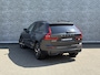 Volvo XC60 2.0 T6 Plug-in Hybrid AWD R-Design | PHEV | Achteruitrijcamera | Keyless Entry | Navigatie | Panoramadak | Sportstoelen | Stoelverwarming | Cruise Control Adaptief | Parkeersensoren
