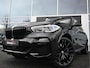 BMW X5 xDrive45e 394pk M-Sportpakket Lucht Pano 22-Inch Comf-Zetels Camera M-Rem Head-Up Tr-Haak