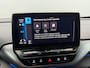 Volkswagen ID.4 First 77 kWh SOH 92,0% | Trekhaak | Camera | Navigatie | Carplay&Android | Stuur/Stoelverwarming