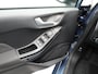 Ford Fiesta 1.0 EcoBoost Hybrid Titanium | Apple Carplay | Bluetooth | Connected services | Spraakbediening | Parkeersensoren voor en achter | Airco |