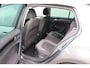 Volkswagen Golf 1.5 TSI 150PK Highline Business R Navigatie/Camera/Stoelverwarming/Adaptive-cruisecontrol