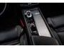 Volvo XC60 2.0 T6 Plug-in hybrid AWD Plus Dark | Trekhaak | Long range | Donker Glas | Adaptieve Cruise Control | Parkeer Camera | Panoramadak | Stoel/stuurverwarming | Elektr. verstelbare voorstoelen | Sportstoelen |