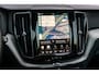 Volvo XC60 2.0 T6 Plug-in hybrid AWD Plus Dark | Trekhaak | Long range | Donker Glas | Adaptieve Cruise Control | Parkeer Camera | Panoramadak | Stoel/stuurverwarming | Elektr. verstelbare voorstoelen | Sportstoelen |