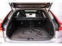 Volvo XC60 2.0 T6 Plug-in hybrid AWD Plus Dark | Trekhaak | Long range | Donker Glas | Adaptieve Cruise Control | Parkeer Camera | Panoramadak | Stoel/stuurverwarming | Elektr. verstelbare voorstoelen | Sportstoelen |