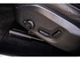 Volvo XC60 2.0 T6 Plug-in hybrid AWD Plus Dark | Trekhaak | Long range | Donker Glas | Adaptieve Cruise Control | Parkeer Camera | Panoramadak | Stoel/stuurverwarming | Elektr. verstelbare voorstoelen | Sportstoelen |