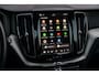 Volvo XC60 2.0 T6 Plug-in hybrid AWD Plus Dark | Trekhaak | Long range | Donker Glas | Adaptieve Cruise Control | Parkeer Camera | Panoramadak | Stoel/stuurverwarming | Elektr. verstelbare voorstoelen | Sportstoelen |
