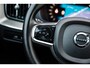 Volvo XC60 2.0 T6 Plug-in hybrid AWD Plus Dark | Trekhaak | Long range | Donker Glas | Adaptieve Cruise Control | Parkeer Camera | Panoramadak | Stoel/stuurverwarming | Elektr. verstelbare voorstoelen | Sportstoelen |