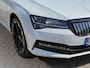 Skoda Superb Combi 1.4 TSI iV Sportline Business Automaat 218PK | Panoramadak | Navigatie | Memory Seats | Adaptieve Cruise Control | Trekhaak
