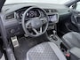 Volkswagen Tiguan 1.4 TSI eHybrid R-Line | Pano Dak | ACC | Side Assist | Camera | Head-up Display | Stuur-/Stoelverwarming | 19'' |