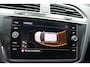 Volkswagen Tiguan 1.5 TSI ACT Comfortline Business - RIJKLAAR - NAVIGATIE - PDC - TREKHAAK - 2e EIGENAAR