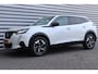Peugeot 2008 1.2 PURETECH 130PK ALLURE PACK AUTOMAAT / NAVI / LEDER / CLIMA / LED / PDC / 17" LMV / CAMERA / KEYLESS / WINTERPAKKET / ADAPT. CRUISECONTROL / NIEUWSTAAT !!