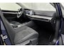 Volkswagen Golf Variant 1.0 eTSI Life Business | Navigatie | Apple carplay | Massagestoel | Stoel- + stuurverwarming | LED