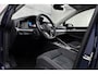 Volkswagen Golf Variant 1.0 eTSI Life Business | Navigatie | Apple carplay | Massagestoel | Stoel- + stuurverwarming | LED