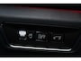 Lynk & Co 01 1.5 | 360° camera | Panorama dak | Besturdersstoel elektrisch verstelbaar met memory | Stoelverwarming | Schuif/kantel dak | Adaptive cruise | Keyless entry/start | Dodehoek detector | Elektrisch bedienbare achterklep | Draadloze telefoonlader | Apple CarPlay/Android Auto | Virtueel dashboard | Lane assist | Infinity audio |