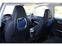 Lynk & Co 01 1.5 | 360° camera | Panorama dak | Besturdersstoel elektrisch verstelbaar met memory | Stoelverwarming | Schuif/kantel dak | Adaptive cruise | Keyless entry/start | Dodehoek detector | Elektrisch bedienbare achterklep | Draadloze telefoonlader | Apple CarPlay/Android Auto | Virtueel dashboard | Lane assist | Infinity audio |