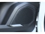 Lynk & Co 01 1.5 | 360° camera | Panorama dak | Besturdersstoel elektrisch verstelbaar met memory | Stoelverwarming | Schuif/kantel dak | Adaptive cruise | Keyless entry/start | Dodehoek detector | Elektrisch bedienbare achterklep | Draadloze telefoonlader | Apple CarPlay/Android Auto | Virtueel dashboard | Lane assist | Infinity audio |
