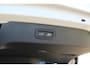 Lynk & Co 01 1.5 | 360° camera | Panorama dak | Besturdersstoel elektrisch verstelbaar met memory | Stoelverwarming | Schuif/kantel dak | Adaptive cruise | Keyless entry/start | Dodehoek detector | Elektrisch bedienbare achterklep | Draadloze telefoonlader | Apple CarPlay/Android Auto | Virtueel dashboard | Lane assist | Infinity audio |