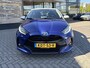 Toyota Yaris 1.5 Hybrid 115 BI-TONE KEYLESS HUD LM-VELGEN PARK-SENSOREN CAMERA BLUETOOTH DRAADLOOS-LADEN APPLE/ANDROID AD-CRUISE DAB+