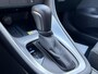 Toyota Yaris 1.5 Hybrid 115 BI-TONE KEYLESS HUD LM-VELGEN PARK-SENSOREN CAMERA BLUETOOTH DRAADLOOS-LADEN APPLE/ANDROID AD-CRUISE DAB+