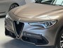 Alfa Romeo Stelvio 2.0 T AWD Super - 280PK - PANORAMADAK- SPORTSTOELEN - HARMAN KARDON