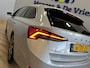 Skoda Octavia Combi 1.0 e-TSI Business Edition Plus Airco ECC | LED | Camera | Adaptive Cruise | Stoel/stuurverwarming | Apple Carplay Android Auto | Isofix | NAP |